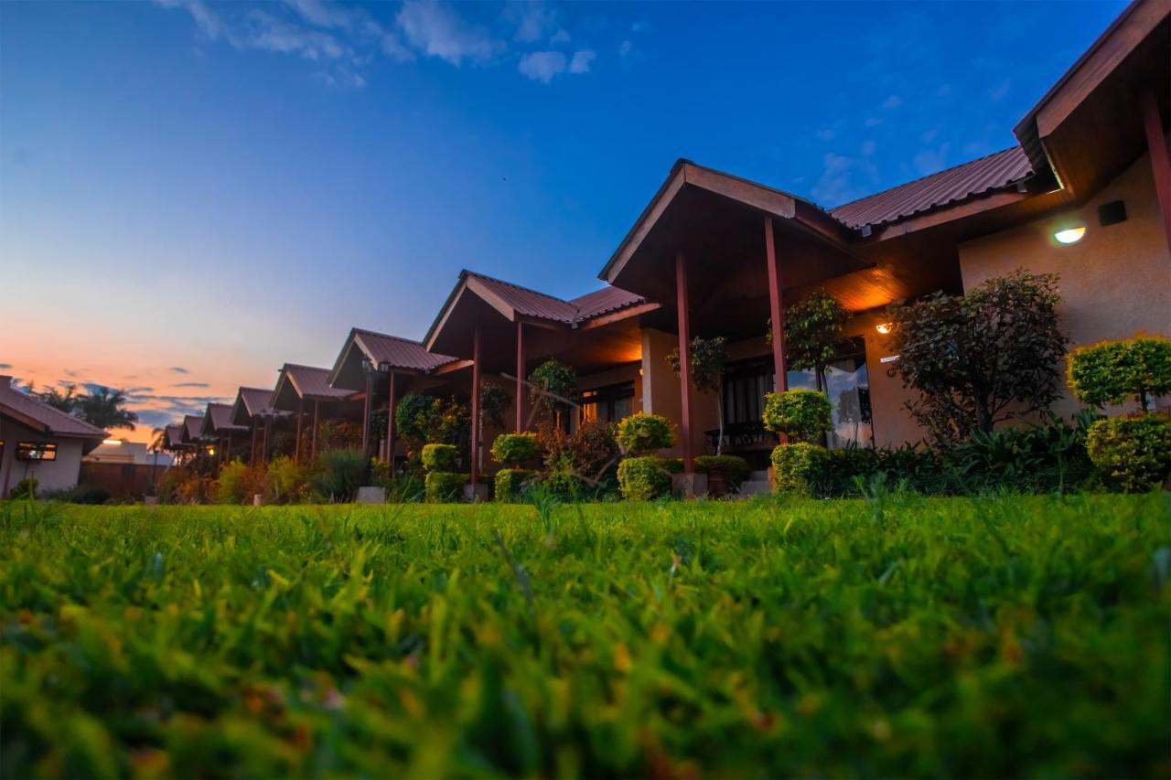 Shakespeare Court Serviced Apartments Lusaka Exterior photo
